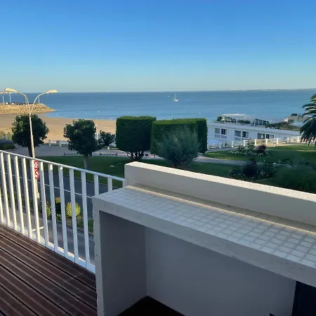 Superbe T3 De 70m2 Face à La