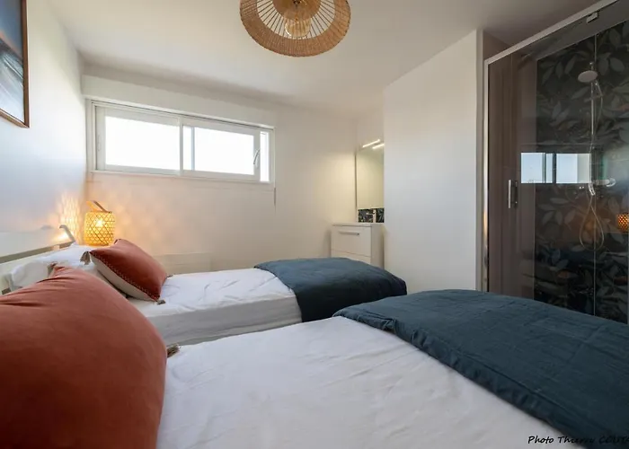 Superbe T3 De 70m2 Face à La * Royan