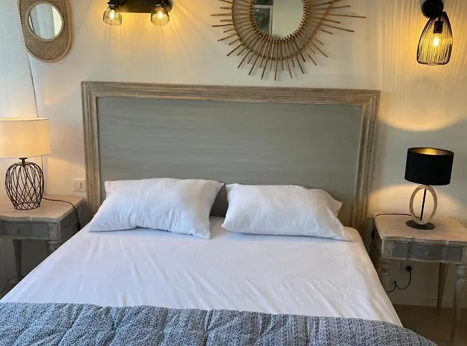 Appartement Superbe T3 De 70m2 Face à La Royan