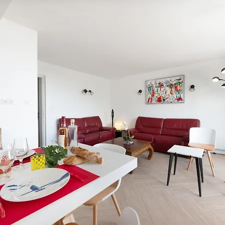 Superbe T3 De 70m2 Face A La Apartment